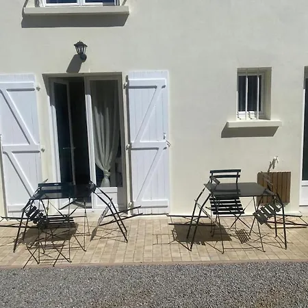 Charming I 4p 아파트 *